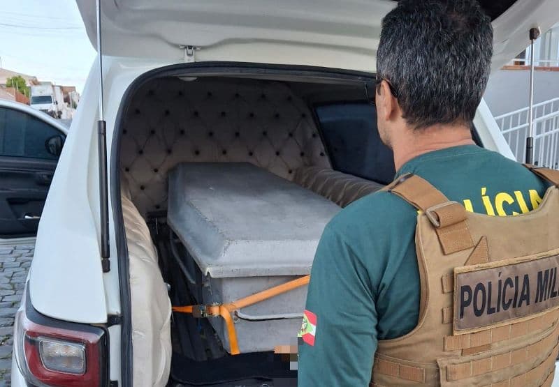 Afastamento de 15 servidores da saúde e suspensão das atividades de uma empresa funerária em Lages - Milton Barão