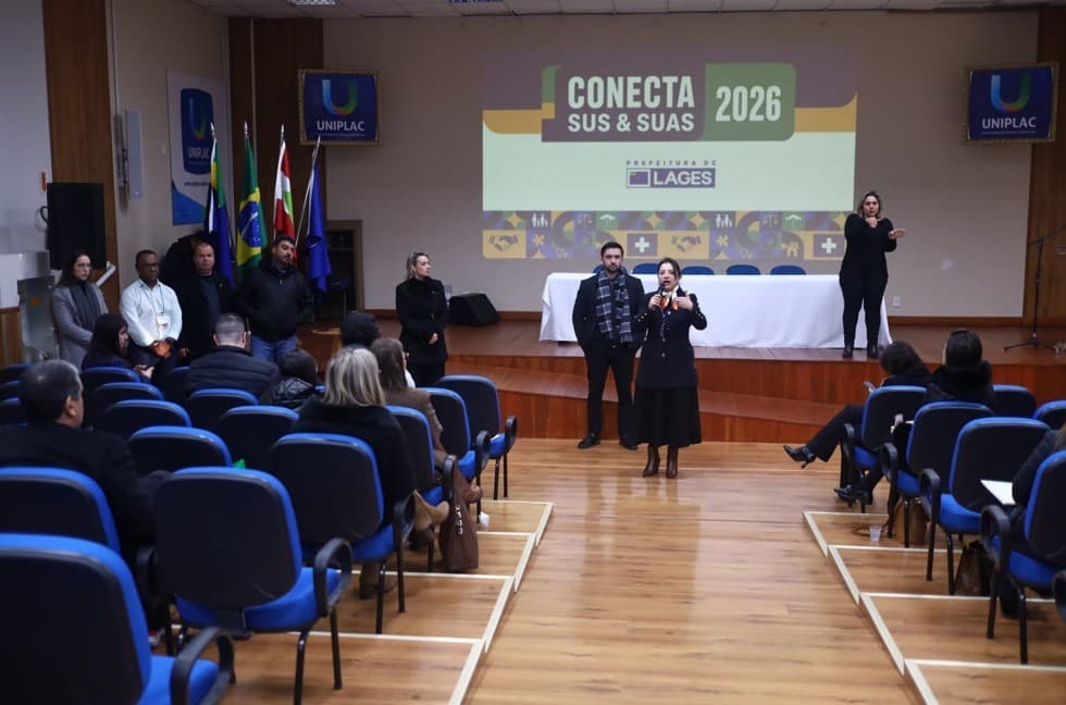 Seminário em Lages reúne entidades e fortalece parcerias entre poder público, Saúde e Assistência Social - Notícia no Ato