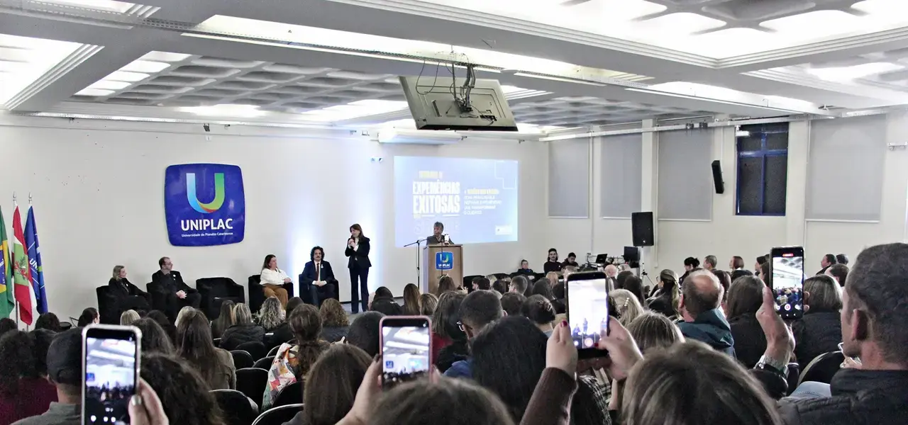 Seminário em Lages apresenta novas práticas em saúde da rede - Visor Notícias