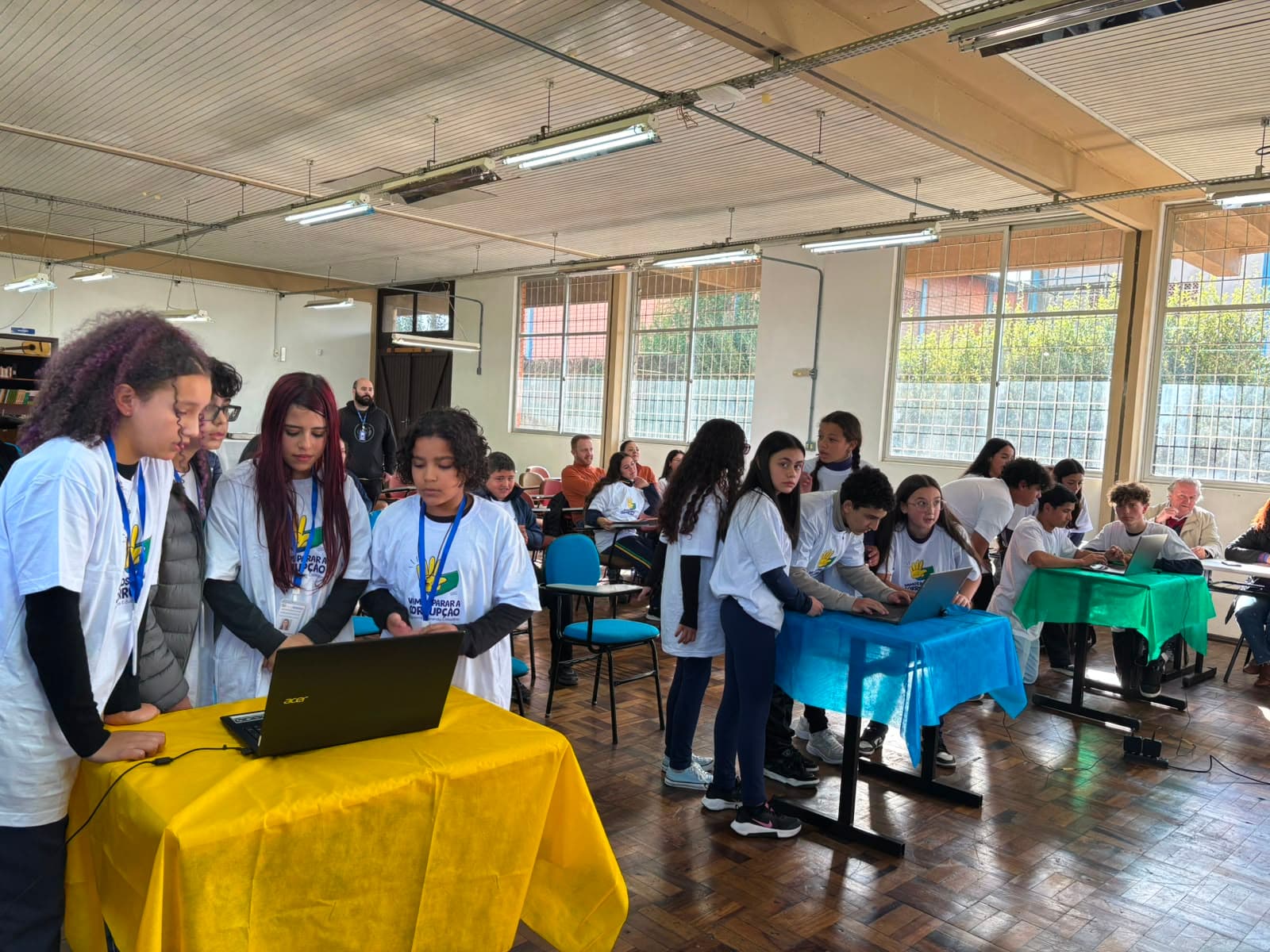 Emeb Nossa Senhora da Penha Vence 1ª Gincana da Cidadania em Lages