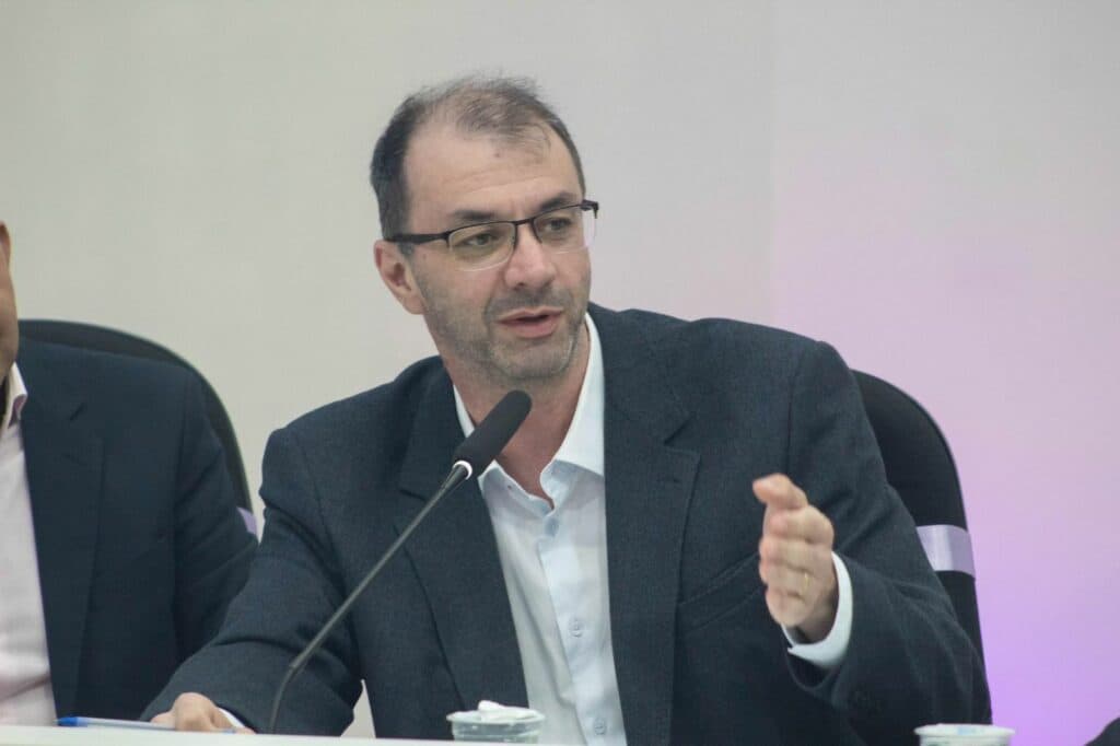 Com perda de mandato de Jair Júnior, Maurício Batalha passa a ser sucessor imediato da Prefeitura de Lages - Notícia no Ato
