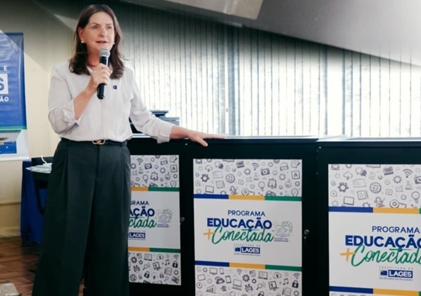 Lages recebe 10 laboratórios móveis de informática para impulsionar educação digital